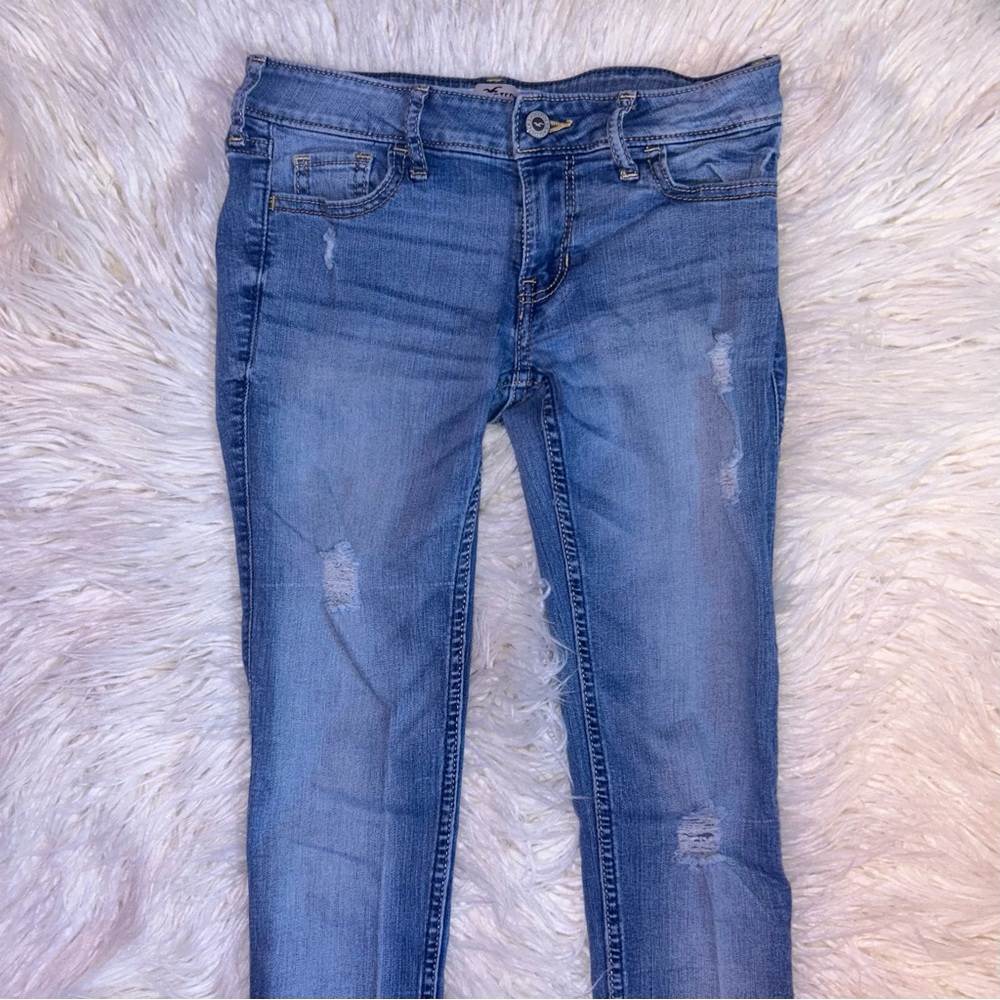 ❄️Hollister - Medium-Wash Super Skinny Jeans